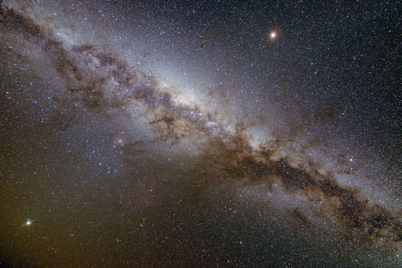 Milkyway_galaxy_3981-3988_comp8.jpg